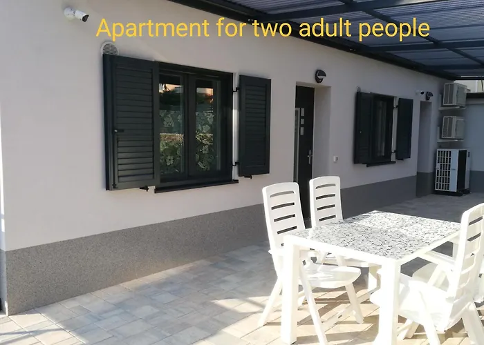 Seea アパート イゾラ